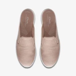 Breeze Shore Women Clogs & Mules|Breeze Collection