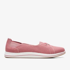 Hot Breeze Skip Women Breeze Collection