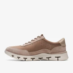 Hot Nature X One Sneakers