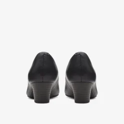 Discount Teresa Step Black Leather Women Dress Shoes