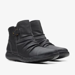 Hot Un Loop Top Women Boots & Booties