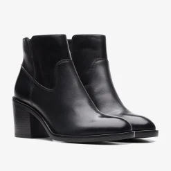 New Valvestino Lo Women Boots & Booties